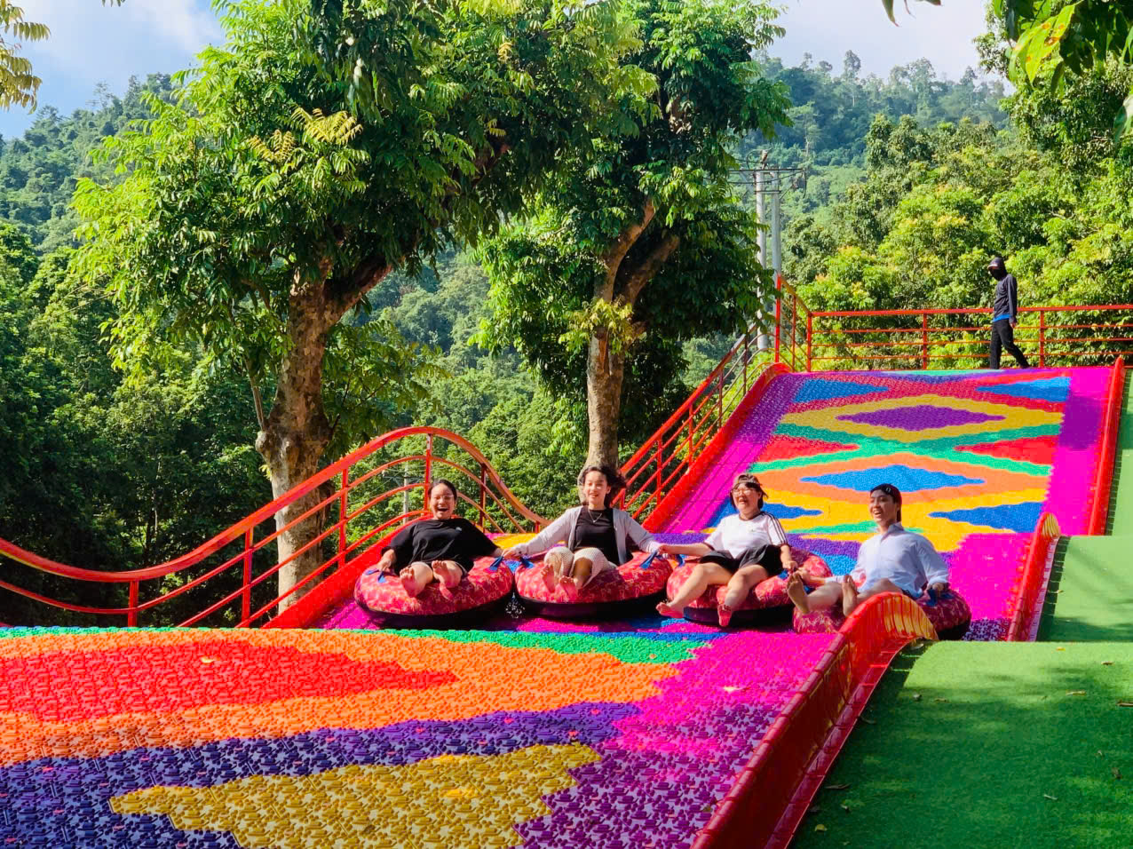 Những Chi Phí Cần Chuẩn Bị Khi Đi Du Lịch Khoang Xanh – Suối Tiên