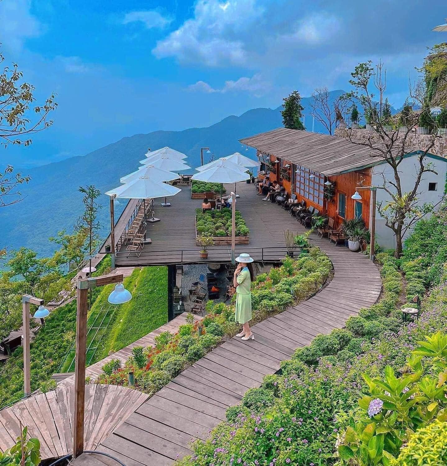 486824374 1906169840185654 8937076740679430855 N