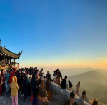 Kinh Nghiệm Tổ Chức Gala Lunch Khi Đi Tour Yên Tử